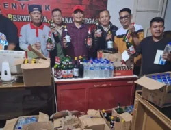 Sasar 6 Kecamatan, Satpol PP Kota Gorontalo Sita 251 Botol Miras