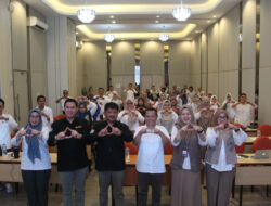 FEB UNG Pacu Kualitas Publikasi Dosen Lewat Workshop Penulisan Artikel Ilmiah