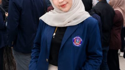 Peran Elite Dalam Politik Lokal