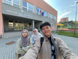 Lewat Erasmus+, Mahasiswa UNG Belajar Praktik Student-Centered Learning Langsung di Slovakia