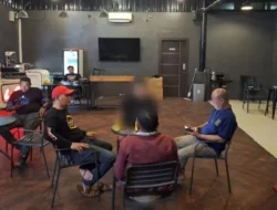 Satpol PP Kota Gorontalo Segel Sementara Sky Biliard