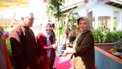Melalui Program Kokurikuler, SMAN 2 Limboto Salurkan Bibit Produktif kepada Orang Tua Siswa