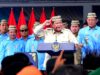 Presiden Prabowo Pikat Perhatian, Kenakan Upiah Karanji di Puncak PENAS XVII