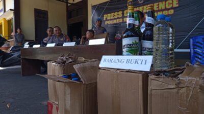 Operasi Pekat Polres Bone Bolango:  Polisi Sita Ratusan Botol Minuman Keras