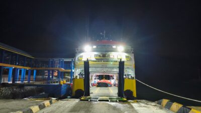 Cuaca Ekstrem, Keberangkatan KMP Tuna Tomini Tujuan Ampana Ditunda hingga Minggu