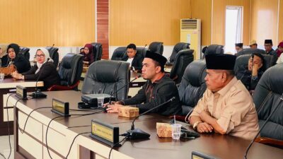 Datang ke Pembahasan Jangan Cuma Bawa HVS, Windra Minta OPD Siapkan Data Anggaran