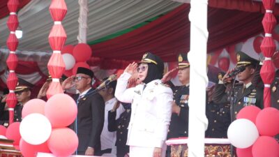 Nurjanah Jadi Wabup Perempuan Pertama yang Pimpin Upacara HUT RI di Gorontalo Utara