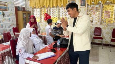 Zulfikar Tahuru: Tidak Boleh Lagi Ada Orang Tua Kesusahan Menyekolahkan Anaknya   
