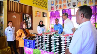 Wagub Idah Tinjau Program MBG di Sekolah, Pastikan Gizi dan Kebersihan Makanan