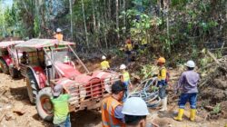 Atasi Kebakaran Hutan di Bone Bolango, Tim Gabungan PT GM Buat Firebreak