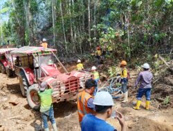 Atasi Kebakaran Hutan di Bone Bolango, Tim Gabungan PT GM Buat Firebreak