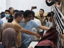 Wali Kota Weny Gaib Pantau Langsung Keadaan Korban Drag Race di Rumah Sakit