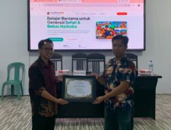 Mahasiswa KKN Tematik UNG Luncurkan Website Pembelajaran Pencegahan Stunting dan Narkoba di Desa Tinelo