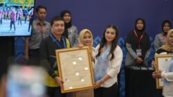 Selvi Ananda Serahkan Sertifikat Hak Cipta Tarian Pajongge, Warisan Budaya Gorontalo Makin Terlindungi