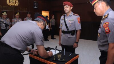 Sertijab Dirreskrimum Polda Gorontalo, Kapolda Tekankan Peningkatan Kinerja dan Pelayanan