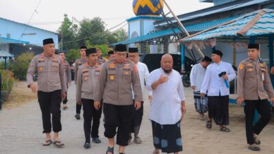 Sambangi Ponpes Al-Islam Telaga Biru, Wakapolda Gorontalo Ajak Santri Jadi Pelopor Kamtibmas