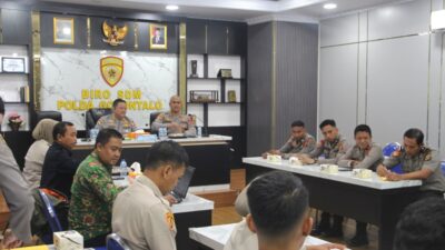 Polda Gorontalo Bersama Tim Puslitbang Polri Evaluasi Mutu Hasil Pengadaan Barang dan Jasa