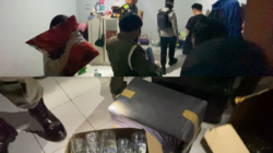 Razia Gabungan di Kota Gorontalo, Puluhan Botol Cap Tikus Disita, Pasangan di Rumah Kos Terjaring
